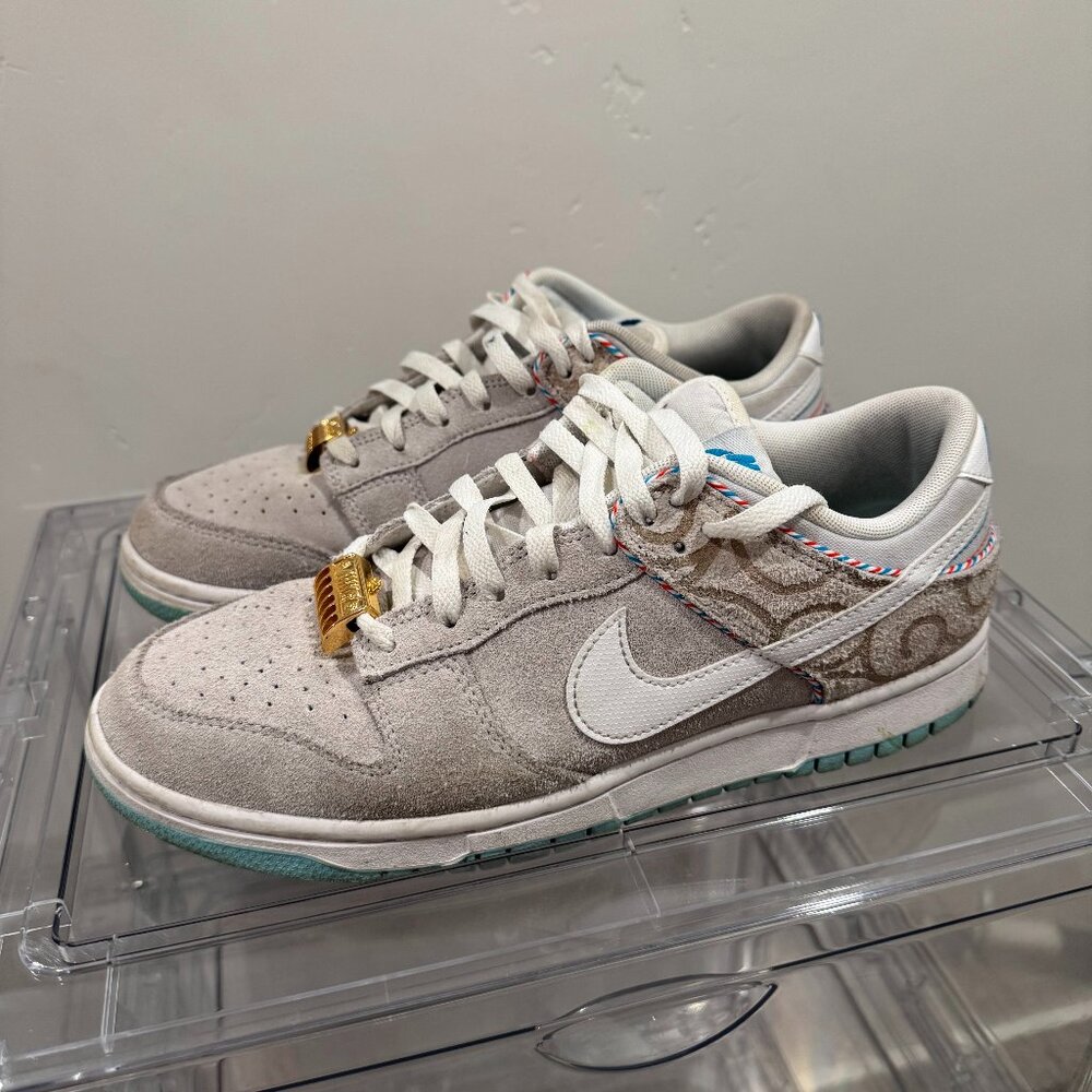 Nike Dunk Low SE Barber Shop - Size 9